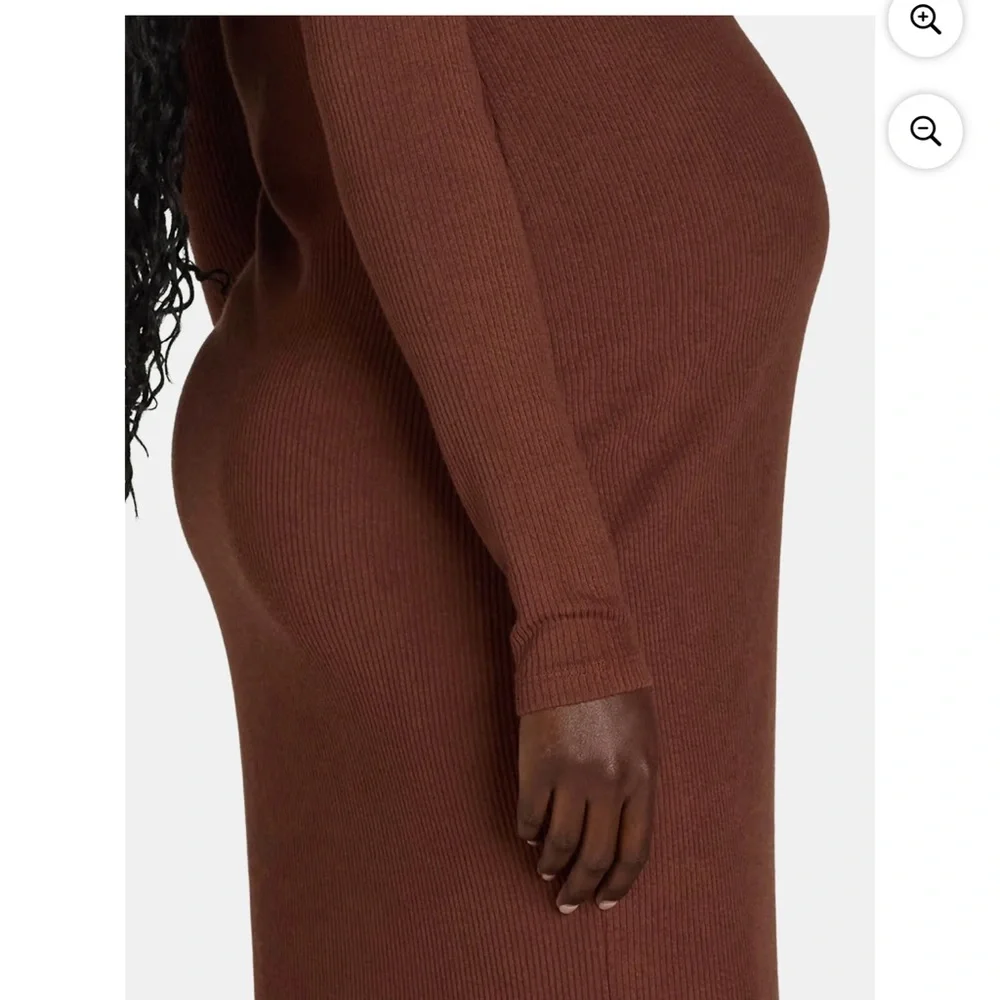 Final Sale🔥 No More Low Offers Time and Tru Women’s Ribbed Maternity Dress SizeL